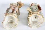 Par de figuras de porcelana representando casal... - Par de figuras de porcelana representando casal de nobres (com restauro). Par de figuras de porcelana representando casal... - Par de figuras de porcelana representando casal de nobres (com restauro).