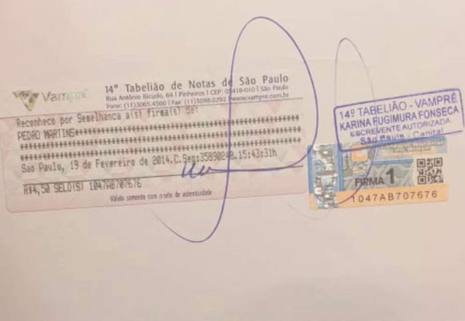 Aldemir Martins (1922-2006), Vaso de Flores e Caju - Acrílico sobre tela. Datado 2002. Acompanha certificado de autenticidade emitido pelo filho do artista. Aldemir Martins (1922-2006), Vaso de Flores e Caju - Acrílico sobre tela. Datado 2002. Acompanha certificado de autenticidade emitido pelo filho do artista.