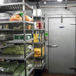 Servicios gastronómicos: compra, recepción y almacenamiento de materias primas