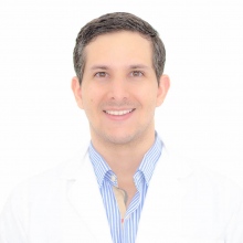 Julián Espinosa Noguera, Oftalmólogo Valledupar
