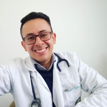 Oscar Alexander Varela Camacho, Médico general Bogotá