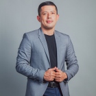 Dr. Damian Mahecha