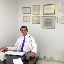 Stefanos Akillefs Betancourt Kaltsidou, Médico general Bogotá