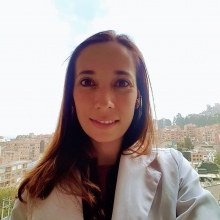 Andrea Sierra Ávila, Otorrinolaringólogo Bogotá