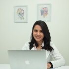 Dra. Juliana Henao Alvarez