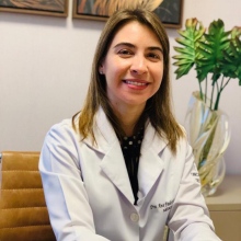 Ana Paula Vieira Caixeta, Ginecologista Goiânia