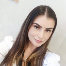 Mariana Fernandes, Cirurgião plástico Itajaí