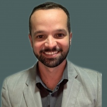 Sadi Navarro, Cardiologista Curitiba