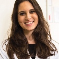 Lara Nahar Barbosa