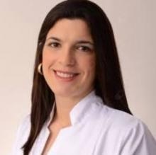 Juliana Staut, Cirurgião plástico Campinas