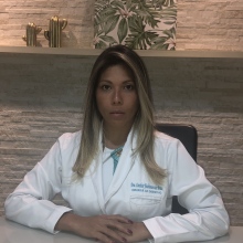 Cinthia Yoshimura de Brito, Cirurgião do aparelho digestivo Goiânia