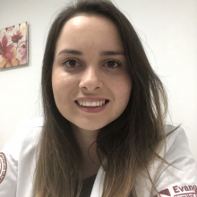 Alessandra Medeiros, Cirurgião vascular Curitiba