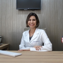 Simone Grigoletto de Biase, Oftalmologista São Paulo