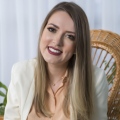 Gizelle Schmitt