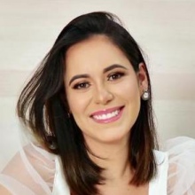 Leane Cristina Muniz Mordente, Dentista São Luís