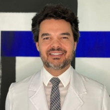 Carluz Miranda Ferreira, Cirurgião plástico Belo Horizonte