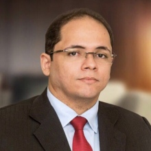 Adailton Arcanjo dos Santos Junior, Neurocirurgião São Paulo