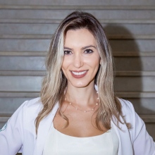 Maitê Bertotti, Dentista São Paulo