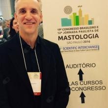 Leonidas Noronha Silva, Mastologista Curitiba