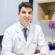 Eutímio Aires Brasil, Angiologista Salvador
