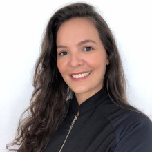 Camila Santos Gomes da Cruz, Dentista Rio de Janeiro