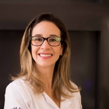 Mariane Nunes de Nadai, Ginecologista Bauru