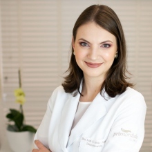 Lara Silveira Abdo Aguiar, Dermatologista Florianópolis