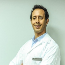 Adenilson Lopes de Jesus, Neurocirurgião Rio de Janeiro