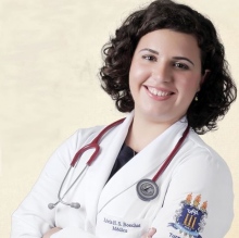 Lívia Boechat, Hepatologista Niterói