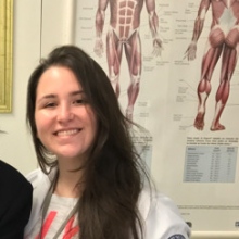 Flavia Kuhn, Especialista em Medicina Física e Reabilitação São Paulo