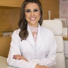 Roberta Andrade, Dermatologista São Gonçalo
