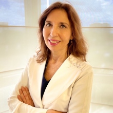 Simone Karst, Dermatologista Brasília