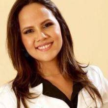 Vivianne Martins Almeida Pompeu, Dermatologista Teresina