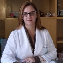 Simone Caruso Bonetti, Dermatologista Juiz de Fora
