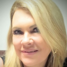 Sarah Rita De Godoy Freua, Dermatologista São Paulo