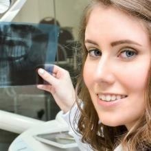Bruna Possan Di Domênico, Dentista Passo Fundo