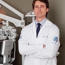 Guilherme Carbolante Manzoli, Oftalmologista Ribeirão Preto