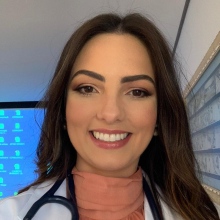 Flávia Klas Blanski Pinheiro, Cardiologista Curitiba
