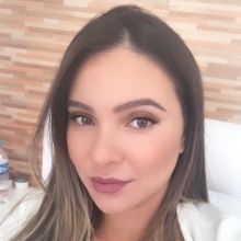 Vanessa Lima Carvalho, Dermatologista Uberaba