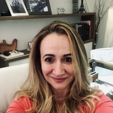 Fernanda Andrade de Oliveira, Gastroenterologista Brasília