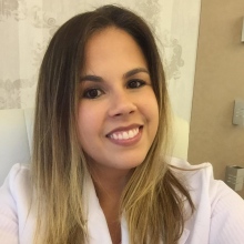 Paula Alves da Conceição, Coloproctologista Niterói