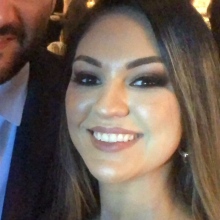 Monique Damasceno Lougon, Dermatologista Juiz de Fora