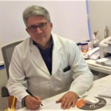 Claudio Magalhães Fagundes, Cirurgião da mão Salvador