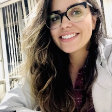 Luana Bandeira Rocha, Neurocirurgião Rio de Janeiro