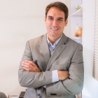 Dr. Daniel Pinto