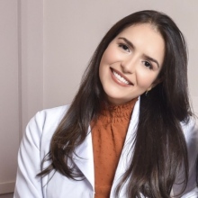 Caroline Naback Duclou, Ginecologista Belo Horizonte