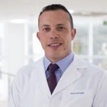 João Vitorino, Neurocirurgião São Paulo