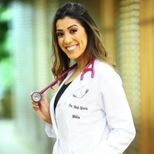 Paula Noronha, Médico clínico geral Mogi das Cruzes