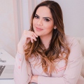 Flavia Colares
