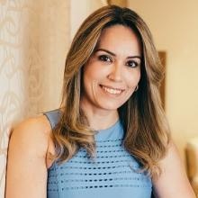 Cíntia Gomes Rocha, Dermatologista Brasília